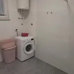 Apartment Dani *